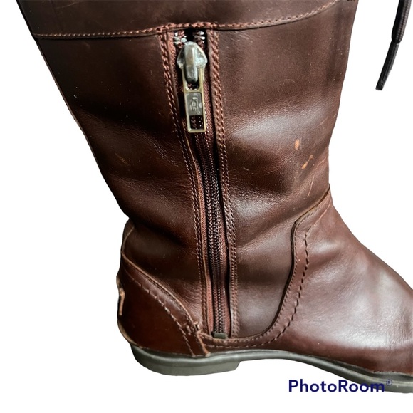 Ugg Australia wool and leather water proof knee high boots. Size 7 womens - Picture 5 of 9